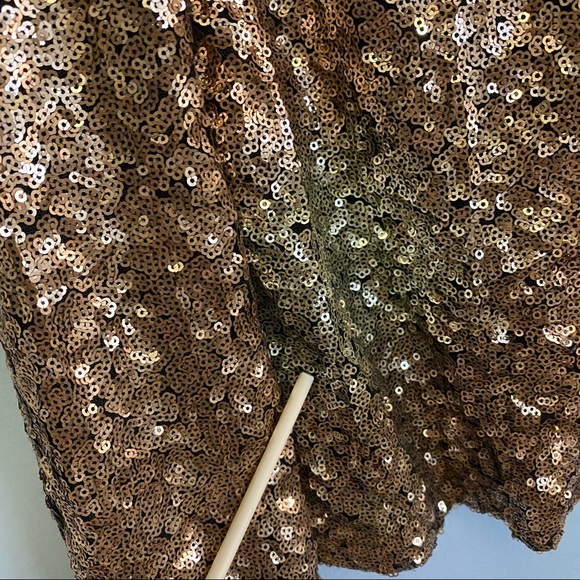 Nicole Miller Rose Gold Sequin Top - Picture 3 of 16